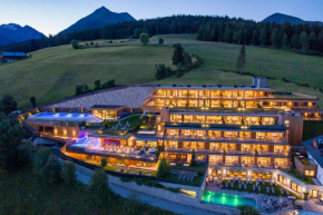 Tratterhof Mountain Sky Hotel Rio Di Pusteria